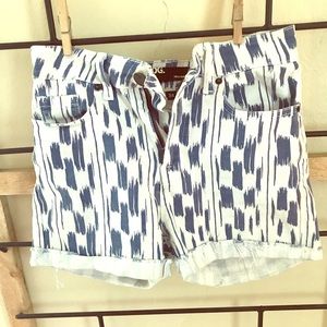 Urban Outfitters ‘BDG’ mom shorts high waisted